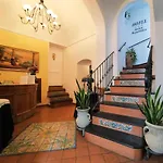 Antica Repubblica In The Historical Center 2 Minutes Away,100mt From The Sea Aparthotel Amalfi