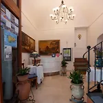 Antica Repubblica In The Historical Center 2 Minutes Away,100mt From The Sea