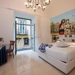 Antica Repubblica In The Historical Center 2 Minutes Away,100mt From The Sea Aparthotel 4*