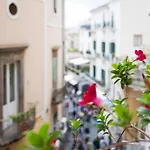 Antica Repubblica In The Historical Center 2 Minutes Away,100mt From The Sea 4*