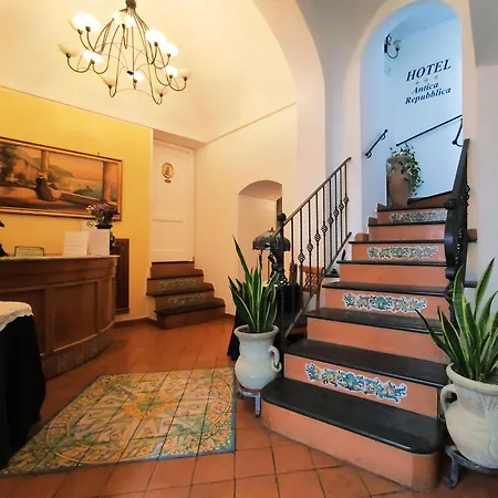 Antica Repubblica In The Historical Center 2 Minutes Away,100mt From The Sea Hotel apartamentowy Amalfi