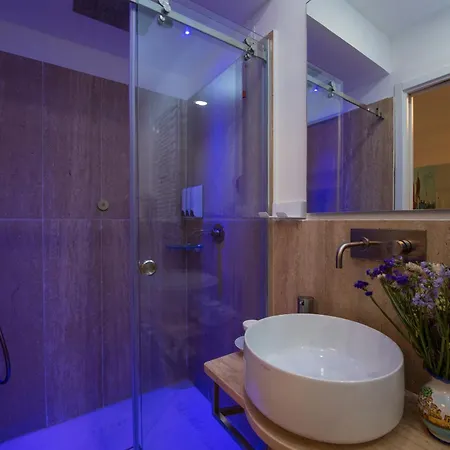 Hotel apartamentowy Antica Repubblica In The Historical Center 2 Minutes Away,100mt From The Sea 4*