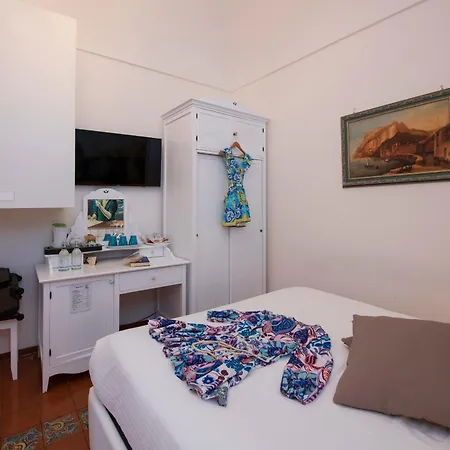 Apartmanhotel Antica Repubblica In Center At 100mt From The Sea