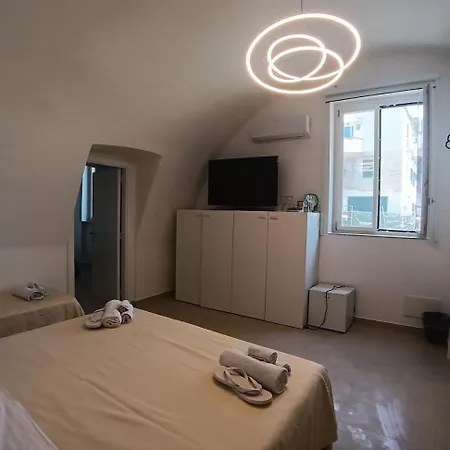 Aparthotel Antica Repubblica In The Historical Center 2 Minutes Away,100mt From The Sea Amalfi