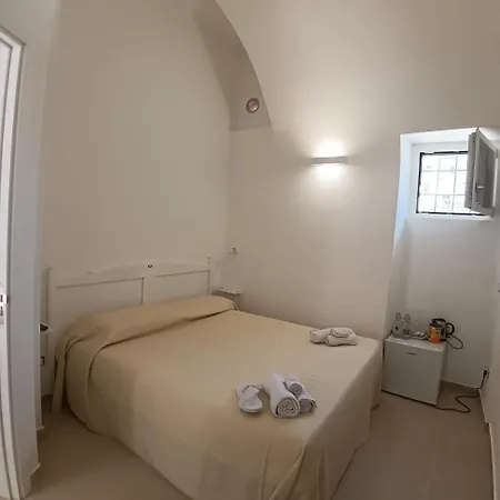 Aparthotel Antica Repubblica In The Historical Center 2 Minutes Away,100mt From The Sea