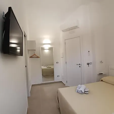 Aparthotel Antica Repubblica In The Historical Center 2 Minutes Away,100mt From The Sea 4*