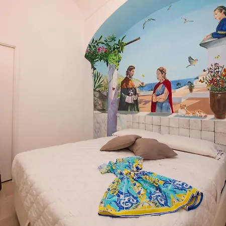 Antica Repubblica In The Historical Center 2 Minutes Away,100mt From The Sea Aparthotel 4*